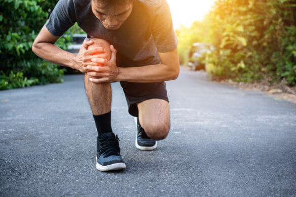 Runner Knee Pain when Running,People Sport Healthy